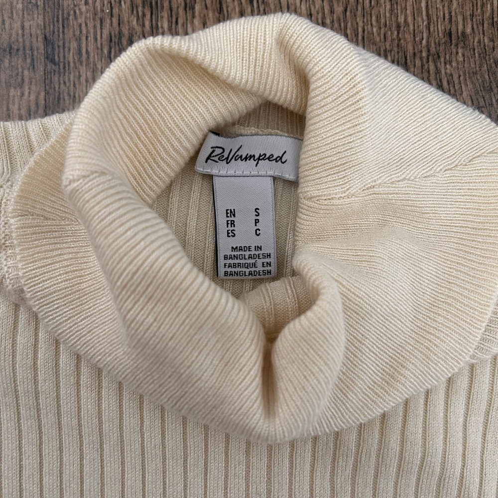 Cream Ribbed Turtleneck - Picture 8 of 9
